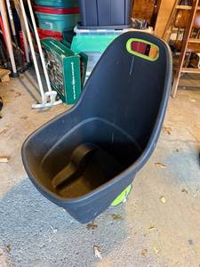 lot 302 image: Rolling Poly Yard Cart with Green Wheels and Handle