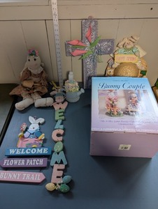 lot 238 image: Easter and Spring Bunny Decor Collection with Signs and Figurines