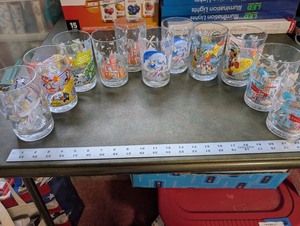 lot 249 image: Set of 10 Walt Disney World 25th Anniversary Collector Glasses