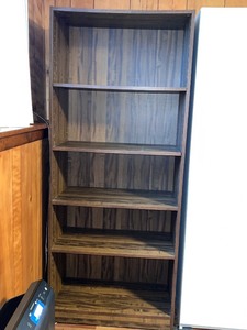 lot 193 image: Wood Grain Adjustable Bookshelf 72x31x12 Inches