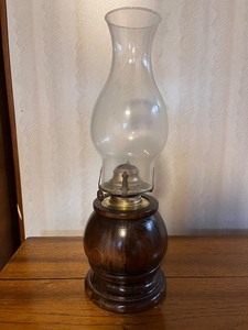 lot 203 image: Vintage Glass Hurricane Lamp with Wooden Base