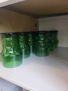 lot 24 image: Set of 8 Vintage Green Glass Tumblers