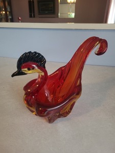 lot 25 image: Vintage Red Art Glass Swan Figurine with Black Crest