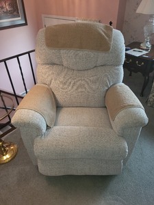 lot 53 image: Upholstered Recliner Chair with Lever and Padded Supports, 38x46 in