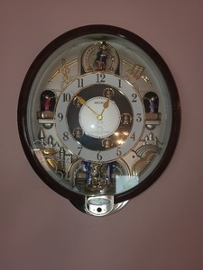lot 67 image: Seiko Melodies in Motion Wall Clock with Beatles Songs and Animated Figures