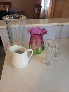 lot 34 image: Collection of 4 Glass Vases and 1 White Ceramic Pitcher