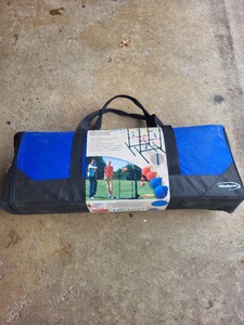 lot 283 image: Lasso Golf Toss Game Set with Carrying Case