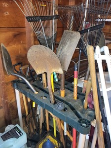 lot 293 image: Assorted Yard and Garden Tools with Stand