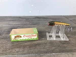 lot 246 image: Collectible Creek Chub Fishing Lure In Original Package
