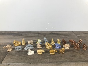 lot 258 image: Lot of 23 Wade of England Miniature Animal Porcelain Figurines