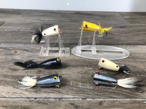 lot 332 image: 6 - Collectible Large Popper Fishing Lures