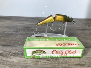 lot 336 image: Collectible Creek Chub Pikie Fishing Lure in Box