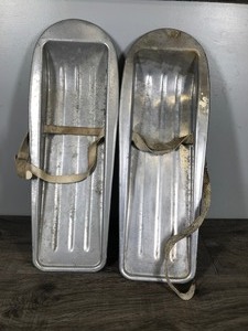 lot 368 image: Vintage Aluminum Snow Shoes
