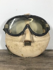 lot 389 image: Possible Vintage Military Ski Mask