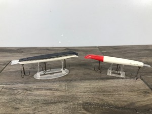 lot 165 image: 2 - 9.5 Wooden Suick Musky Fishing Lures