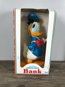 lot 154 image: Vintage 1970s Donald Duck Piggy Bank  Ilco Disney