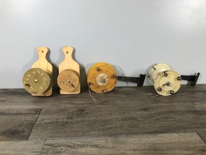 lot 123 image: 4 - Fishing Rattle Reels
