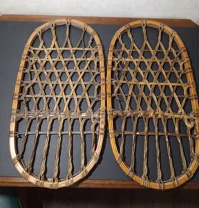 lot 41 image: Vintage snowshoes