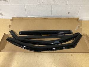 lot 378 image: Window deflectors for 2004 Volks Wagon Beetle