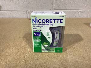 lot 449 image: Nicorette Mini Nicotine Lozenges Stop Smoking Aid 2 Mg Mint - 81 Ct