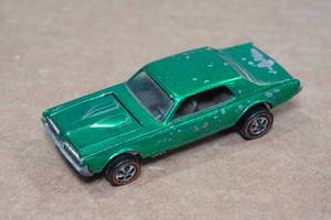 lot 56 image: Original Hot Wheels Redline Custom Cougar - Green