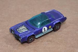 lot 58 image: Original Hot Wheels Redline Sugar Caddy - Purple