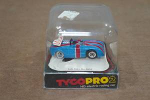 lot 82 image: Vintage Tyco Pro 2 Lola HO Scale Slot Car
