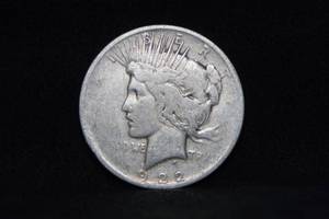 lot 92 image: 1922-D Peace Silver Dollar Coin