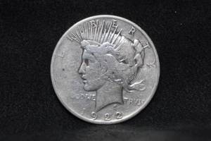 lot 94 image: 1922 Peace Silver Dollar Coin
