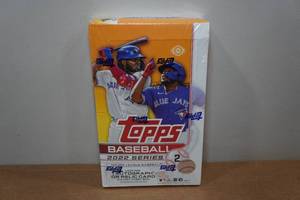lot 114 image: 2022 Topps Series 2 Hobby Box of Baseball Card Packs