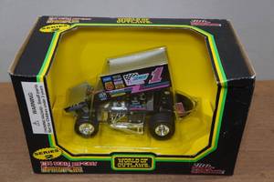 lot 127 image: Racing Champions 124 Scale World of Outlaws Sprint Car