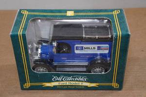 lot 131 image: Ertl 1996 Ford Model T Die-Cast Replica - Mills