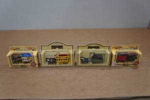 lot 151 image: 4 Lledo Models of Days Gone Die Cast Sets