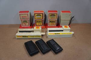 lot 187 image: Hot Wheels Sizzlers Race Track Parts