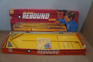 lot 224 image: Vintage Rebound Game
