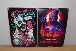lot 233 image: 2 Halloween Metal Signs - Clowns