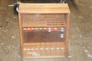 lot 241 image: Vintage Chicago Cutlery Sales Display Case