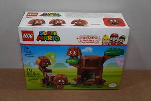 lot 259 image: Lego Super Mario 173 Piece Building Set