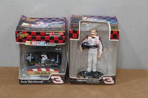 lot 320 image: Dale Earnhardt Ornaments