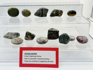 lot 273 image: Ocean Jasper Polished Tumbles Lot if 13 306gm10.7oz.