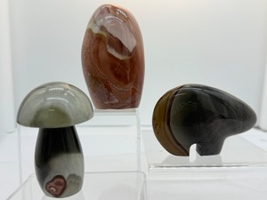 lot 55 image: Polychrome Jasper Polished Lot of 3 Zuni Bear 181 gm.6.4 oz, Freeform 486 gm.1 lb.and Mushroom 157 gm.5.5 oz.