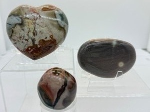lot 251 image: Polychrome Jasper
