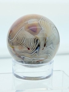 lot 88 image: Sardonyx Sphere 56 mm 258 gm.9 oz.