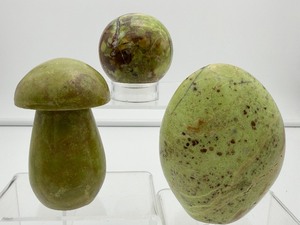 lot 202 image: Green Opal Polished Misc. Lot of 3 Freeform 300 gm., 10.6 oz., mushroom 176 gm.6.2 oz. sphere 180 gm.6.3 oz.