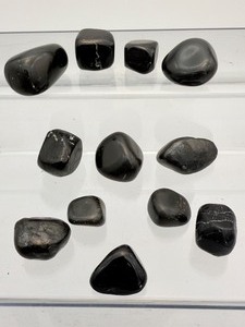 lot 223 image: Black Tourmaline Tumbles Lot 175 gm.6.2 oz.