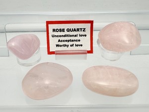 lot 210 image: Rose Quartz Polished Palmstone Lot of 4 137 gm.4.8 oz.