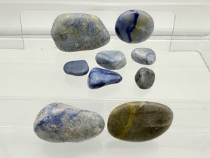 lot 239 image: Blue AventurineBlue Quartz palmstonetumbles lot of 9 266 gm.9.4oz.
