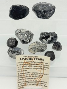 lot 189 image: Apache Tears Lot of 9 5 large & 4 small 209 gm.7.6 oz.