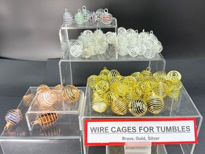 lot 49 image: Wire Cages for Tumbles (brass, gold, & silver) 214 gm.7.5 oz. bag