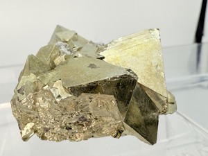 lot 192 image: Octahedral Pyrite (Huanzala Mine, Peru) 151 gm.5.3 oz.